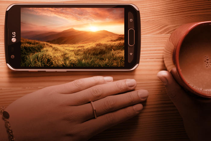 Стартовали продажи экстремального телефона LG X Venture в РФ Стартовали продажи экстремального телефона LG X Venture в РФ