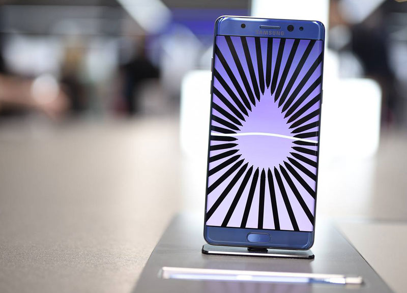 Самсунг просит выключить и забыть Galaxy Note 7