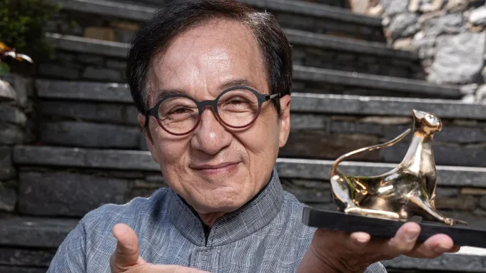 Джеки Чан получил награду Pardo alla Carriera за выдающийся вклад в кинематограф