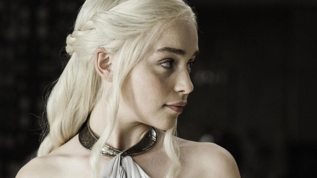 Каков был оригинальный сюжет "Игры престолов"?