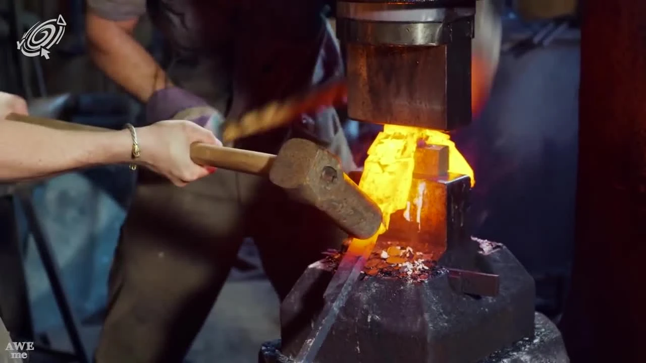 Оружейный Мастер - Топор Кратоса