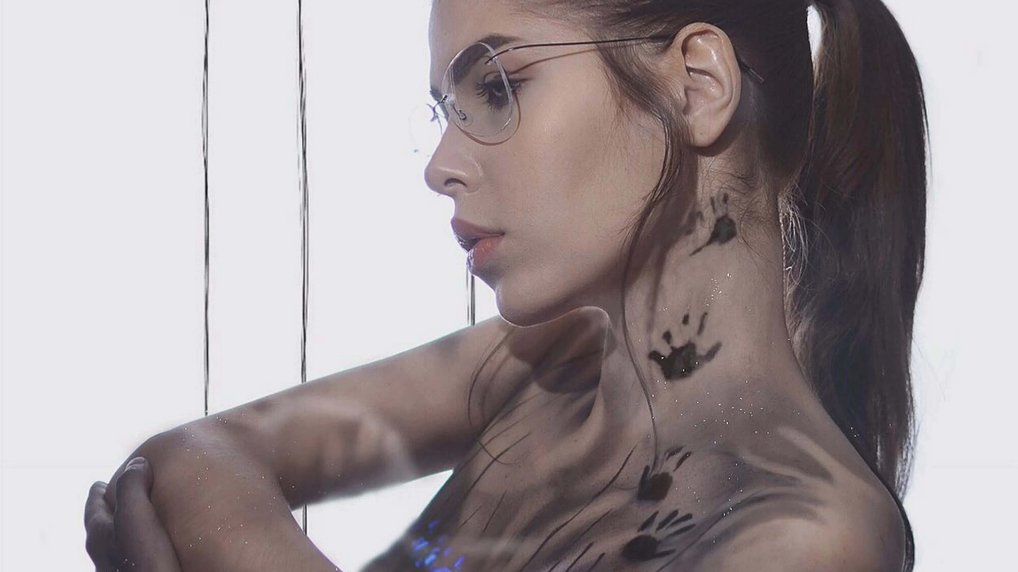 Косплей Мамы из Death Stranding