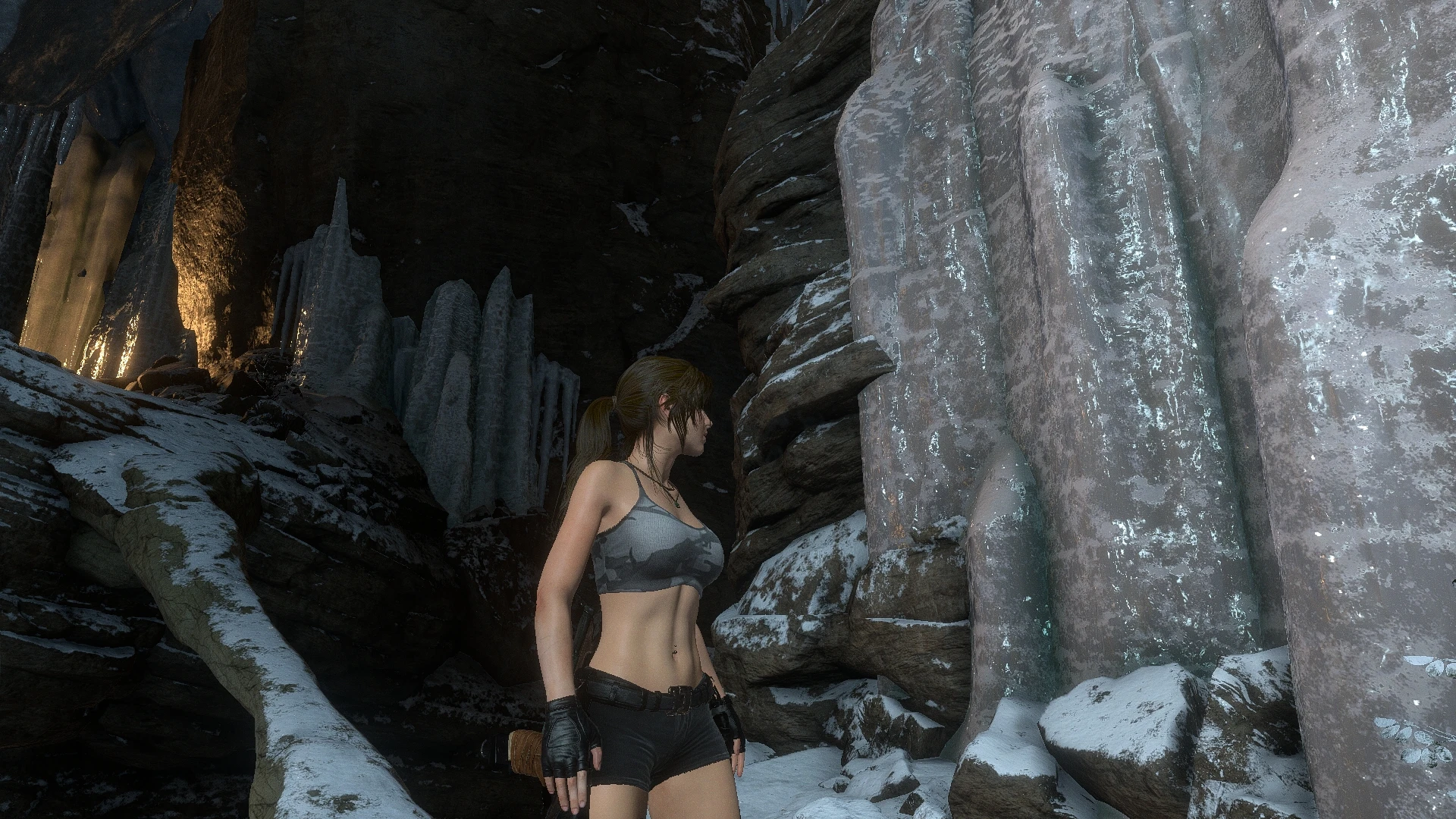 Rise of the Tomb Raider "Классический наряд Лары Крофт"