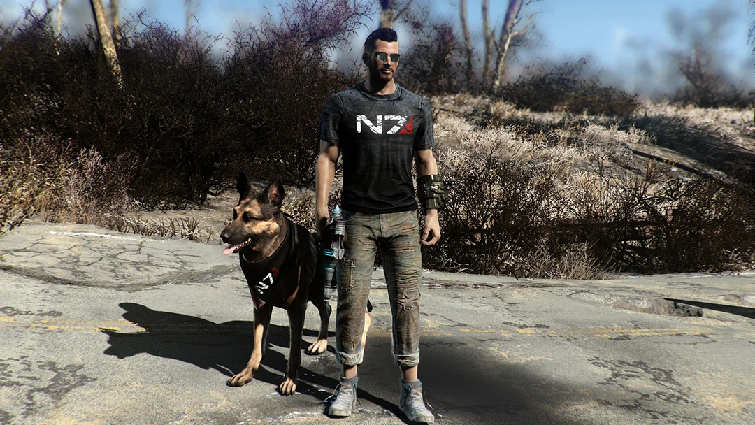 Fallout 4 "GPG's Mass Effect N7 Gear and Goodies / Одежда с логотипом Mass Effect N7"