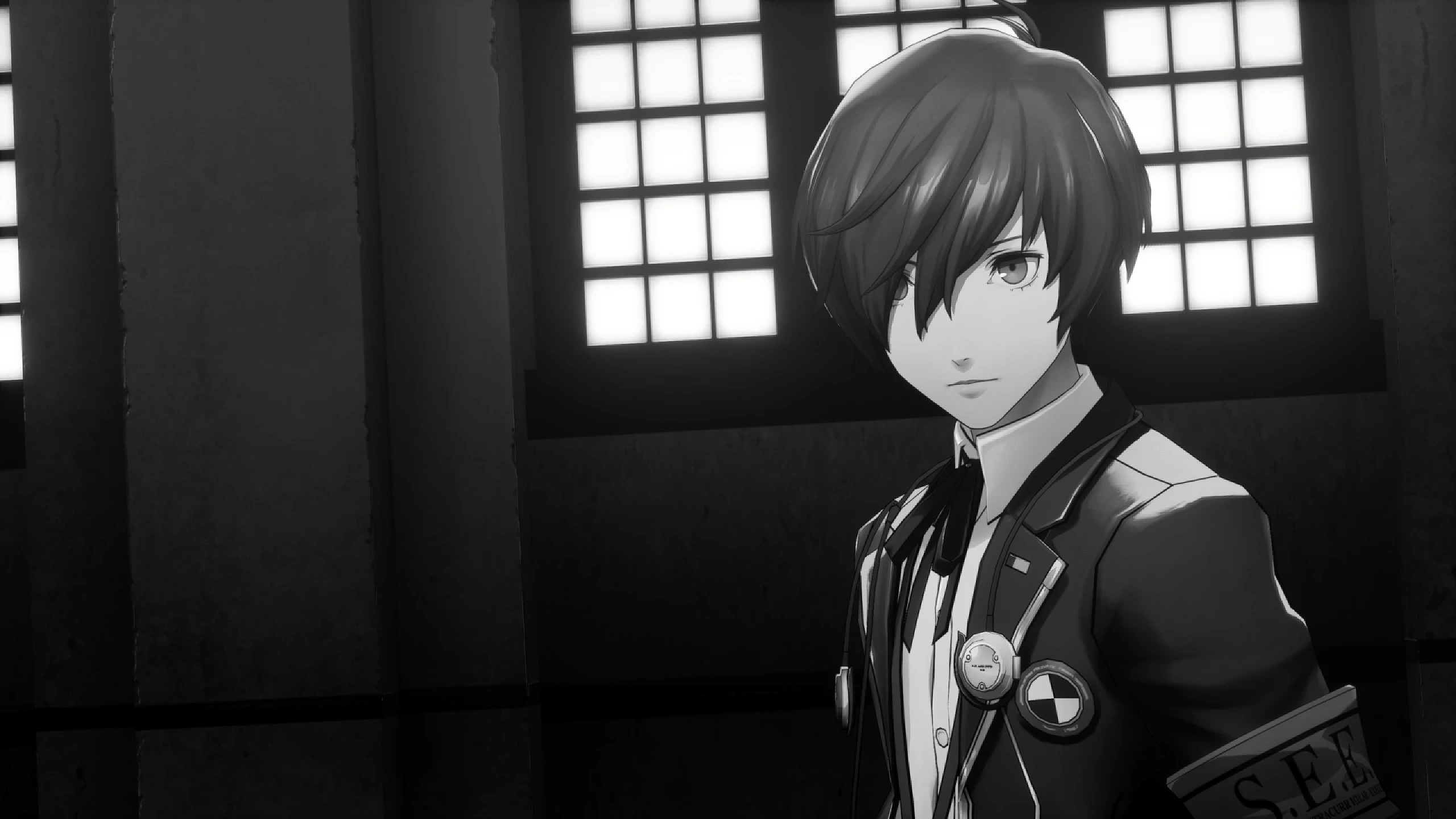 Persona 3: Reloaded "Переключение видимости интерфейса"