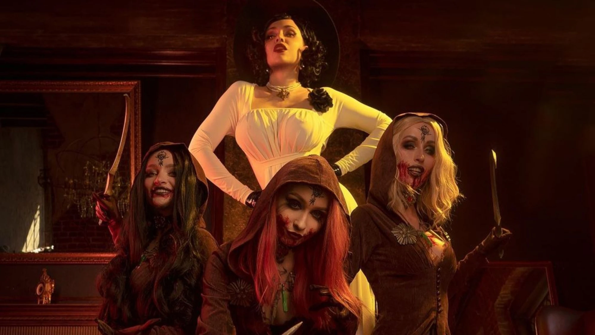 Косплей всего семейства Леди Димитреску из Resident Evil Village