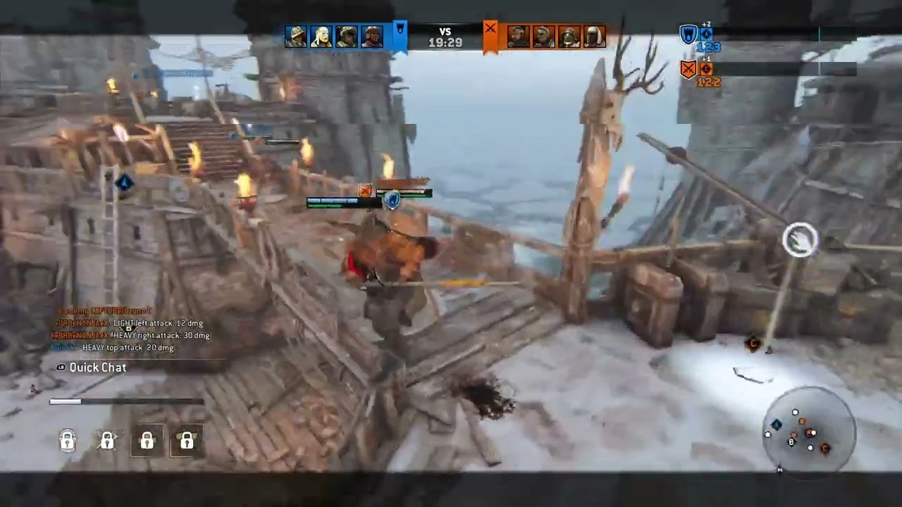 Тушка врага спасла от падения