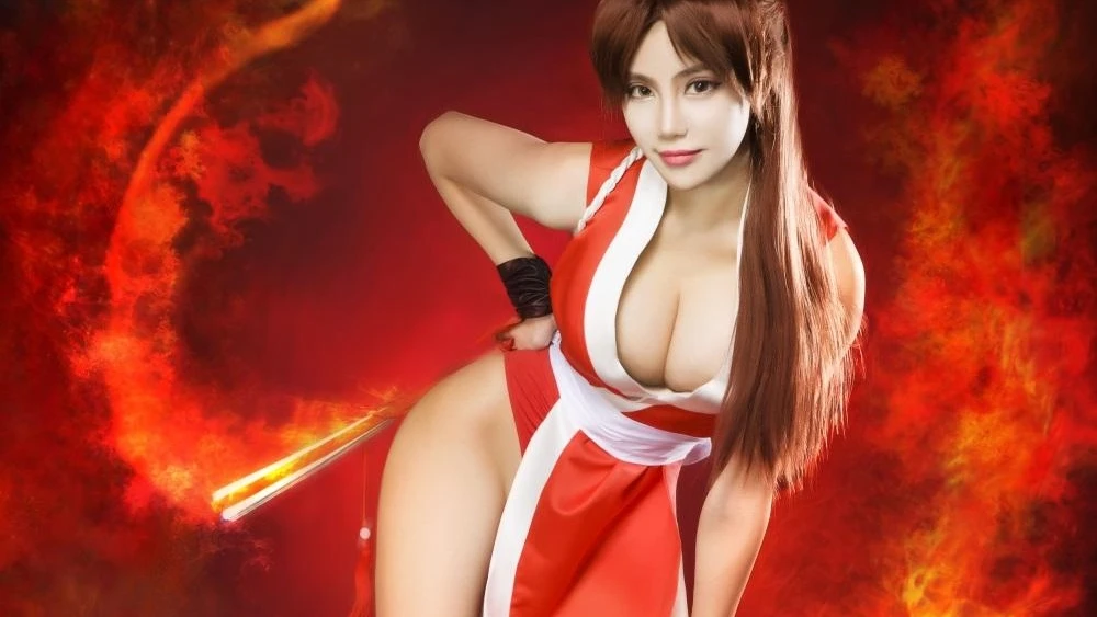 Косплей Мэй Ширануй из The King of Fighters