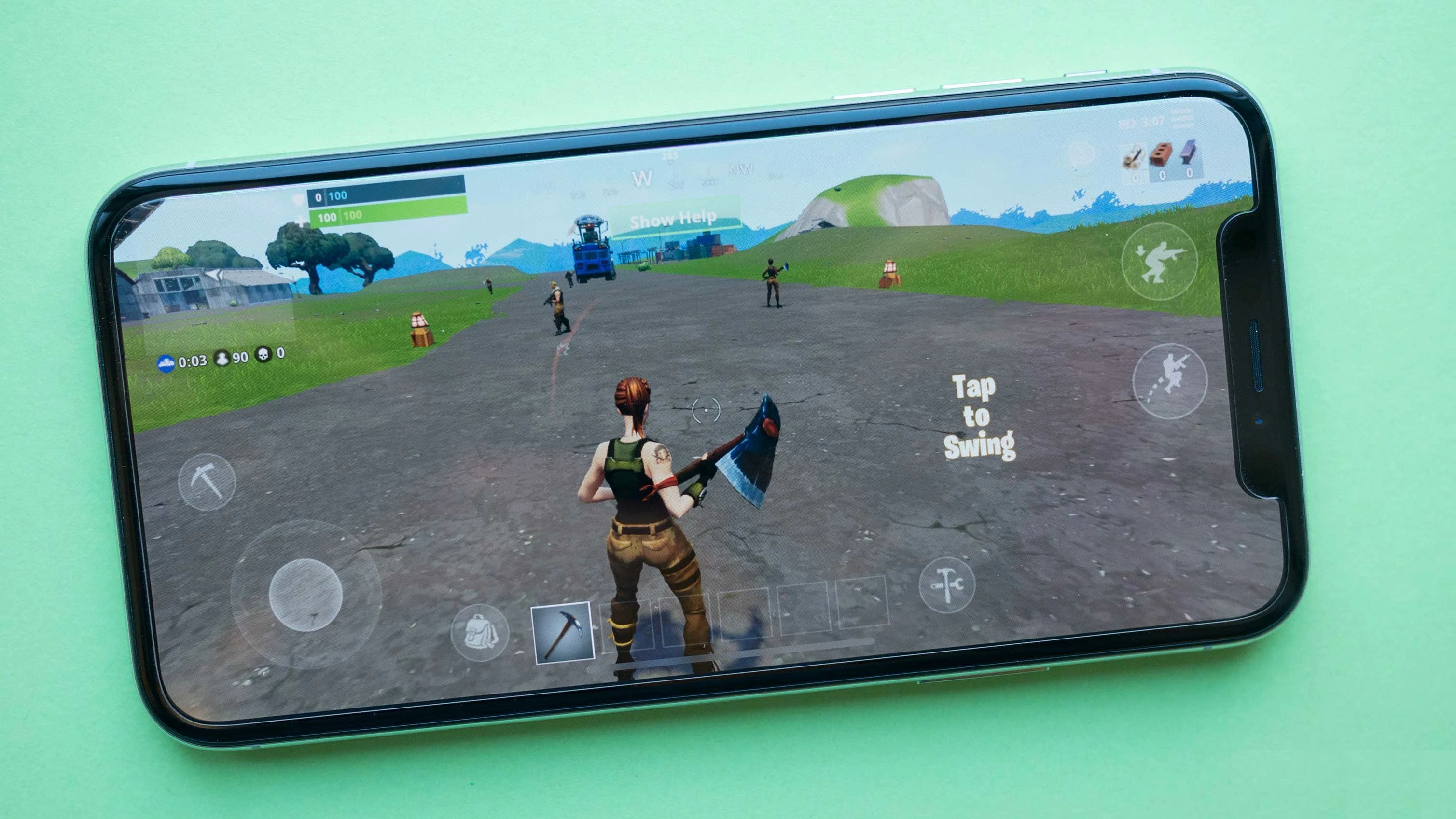 Цены на iPhone с установленной Fortnite достигают нескольких тысяч долларов на eBay