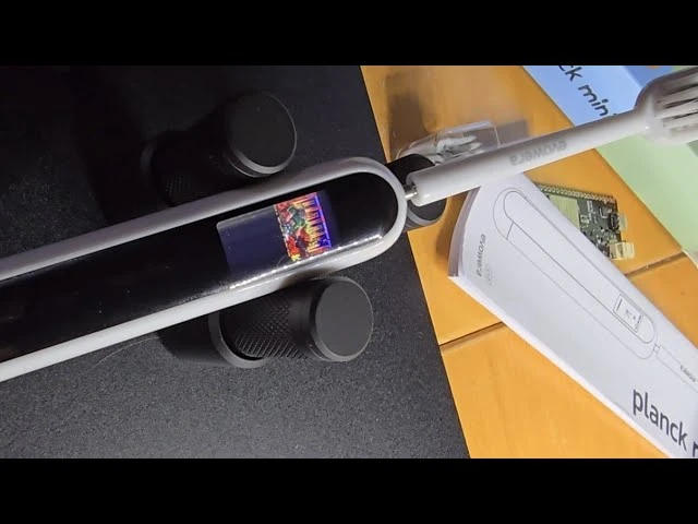 Первую часть Doom запустили на умной зубной щетке