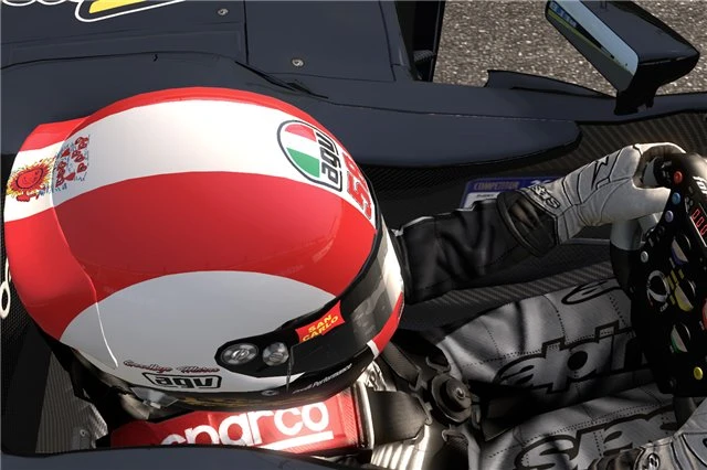 F1 2011 "Marco Simoncelli Tribute Helmet"