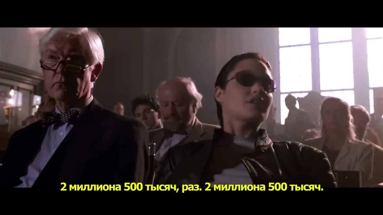 Лара Крофт Расхитительница гробниц - Лучший фильм по игре