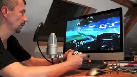 X Rebirth "Об управлении"