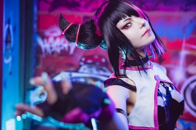 Японская модель Мамичи сделала Джури из Street Fighter 6 еще более зловещей и великолепной