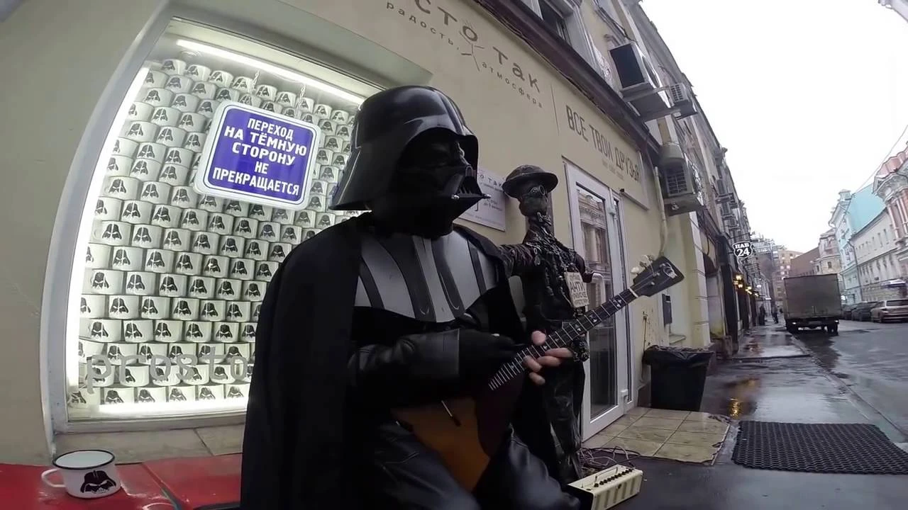 Дарт Вейдер копит себе на новую Звезду Смерти