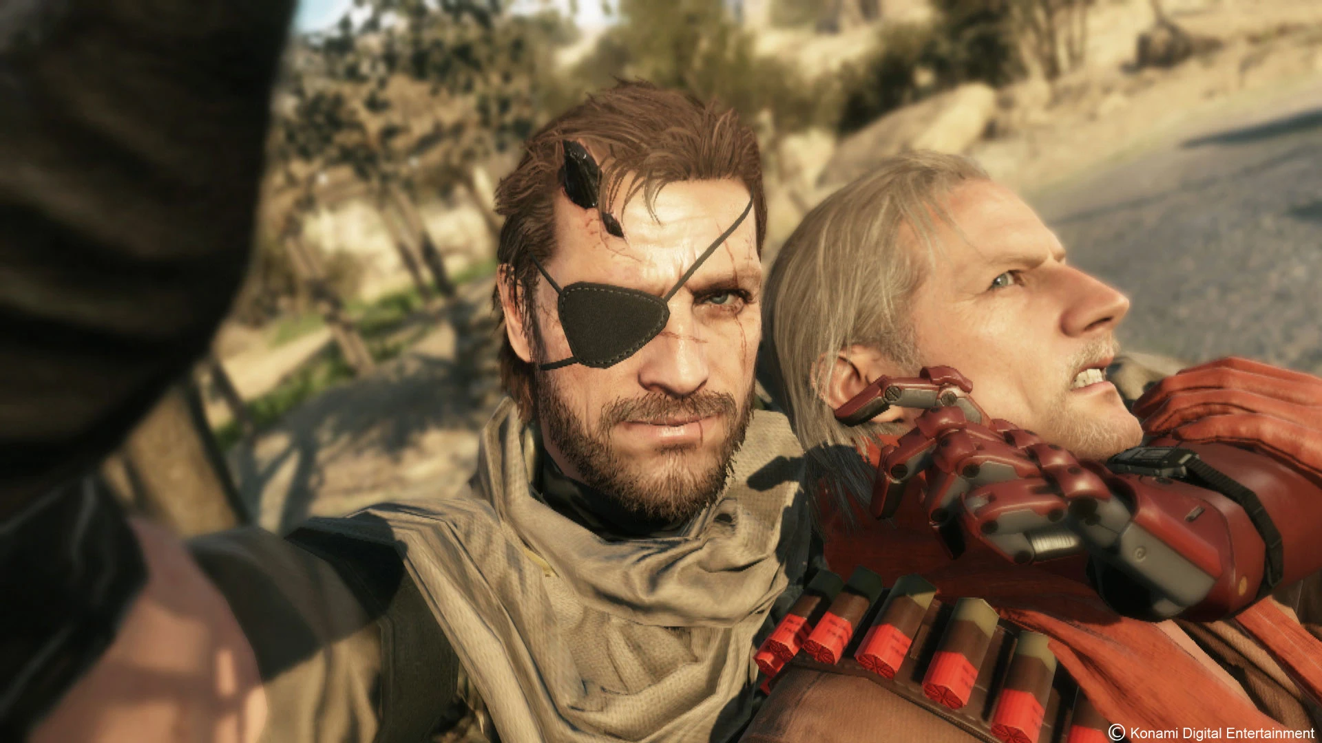 Релиз Metal Gear Online отложен