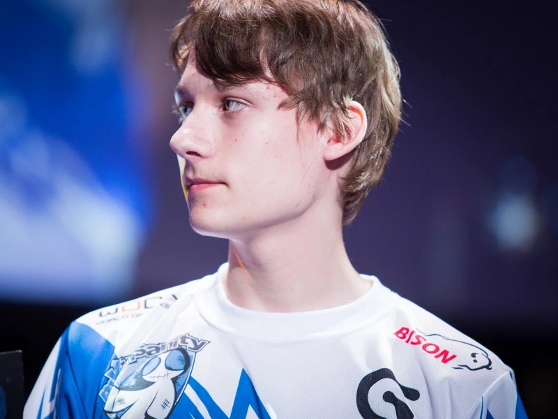 Исторический момент для Starcraft II: чемпионом мира впервые стал не кореец