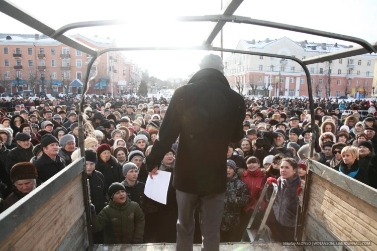 Жость или "Смешной народ"