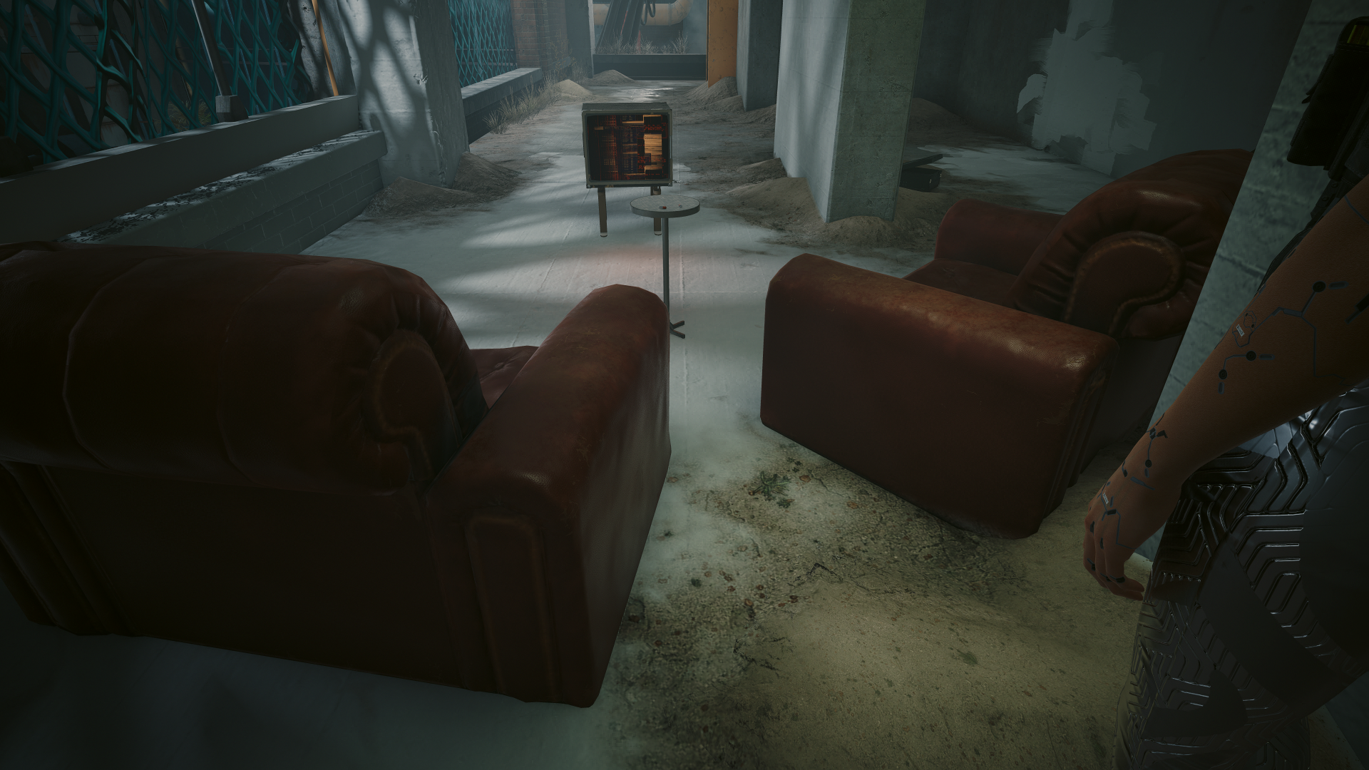 Отcылка к фильму Матрица в Phantom Liberty