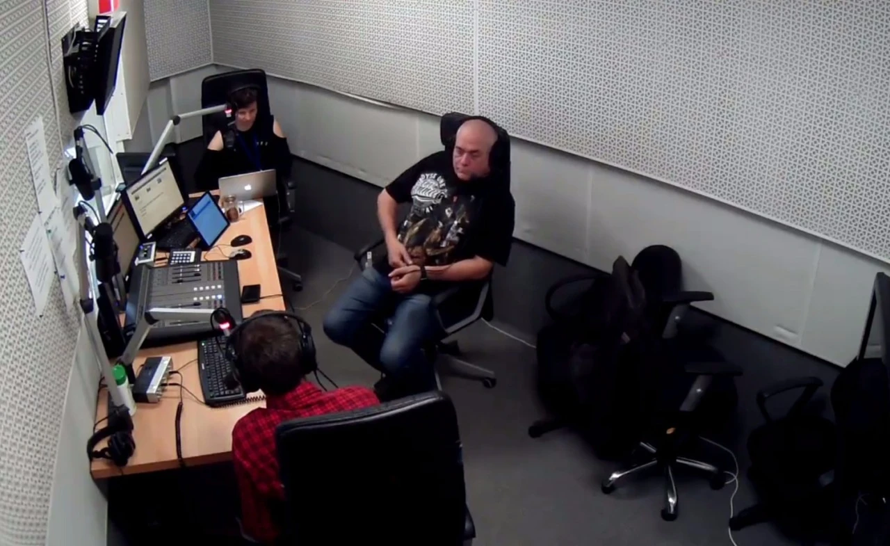 Сотрудники радио "Говорит Москва" отвергли обвинения в связи с "похитителями" девушки