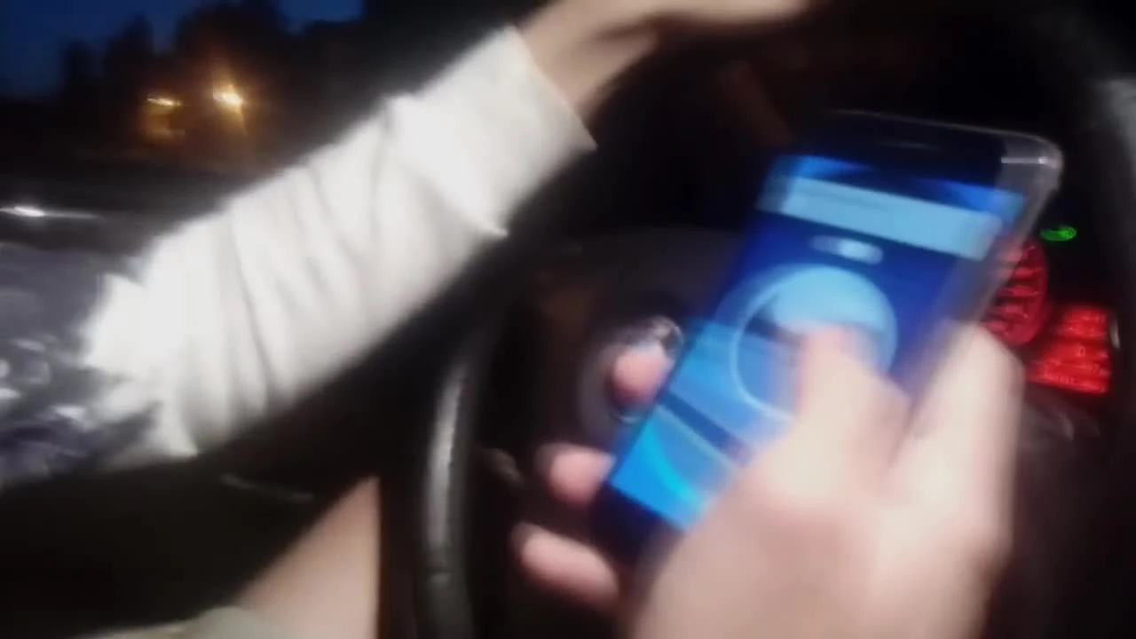 Ловим покемонов за рулем на разбитых дорогах Hоссии! (POKEMON GO/ПОКЕМОН ГО ОБЗОР И ПРИКОЛЫ)