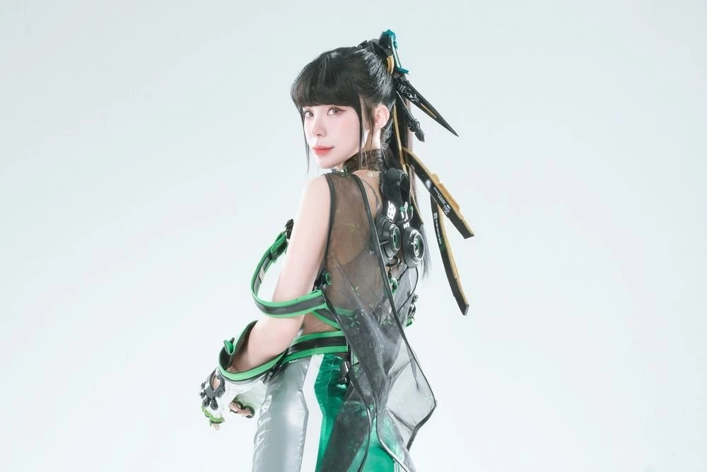 Авторы Stellar Blade представили официальный косплей Евы