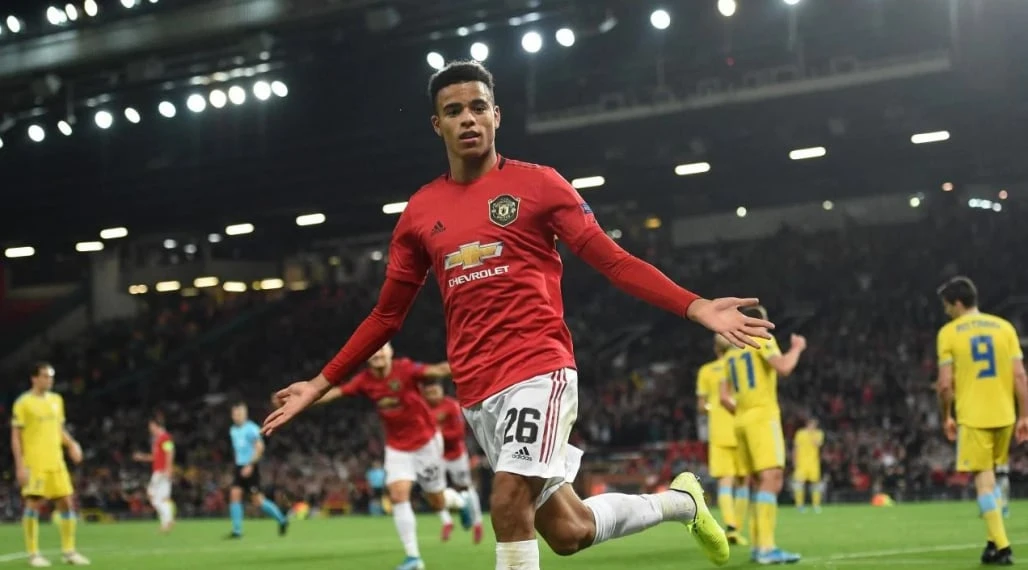 Из FIFA 2022 удален игрок после того, как он был обвинен в избиении и изнасиловании своей девушки