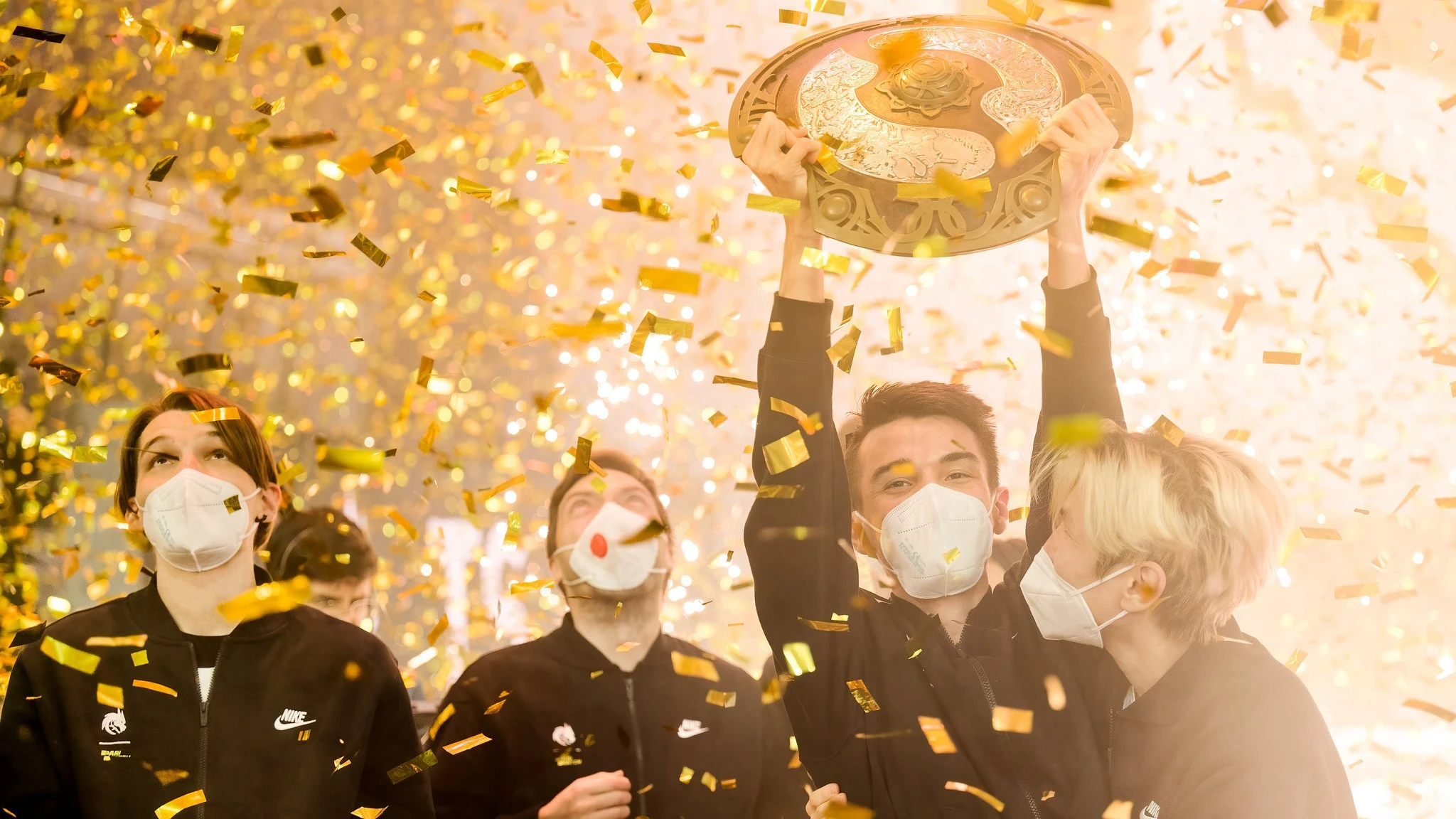 Dota 2: "Залезли в компьютерную стрелялку и настреляли $18 миллионов" - в российской газете отметили победу Team Spirit