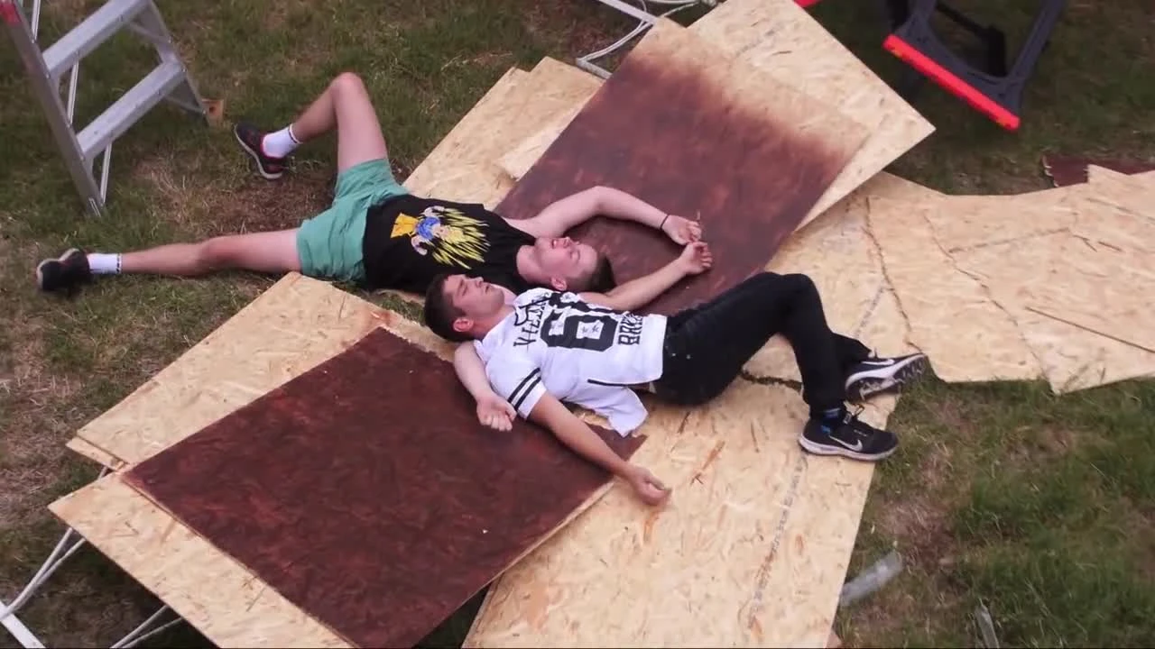 Реслинг в реальной жизни [Прикол]