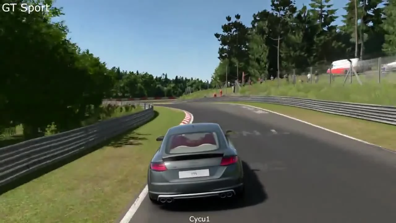 Сравнение графики Gran Turismo Sport vs Forza Motorsport 6