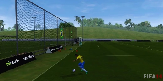 FIFA 14 "New training arena"
