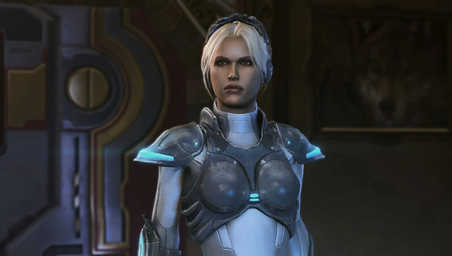 Косплей на Нову из Starcraft 2