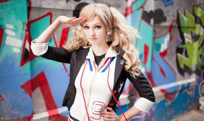 Годный косплей Persona 5