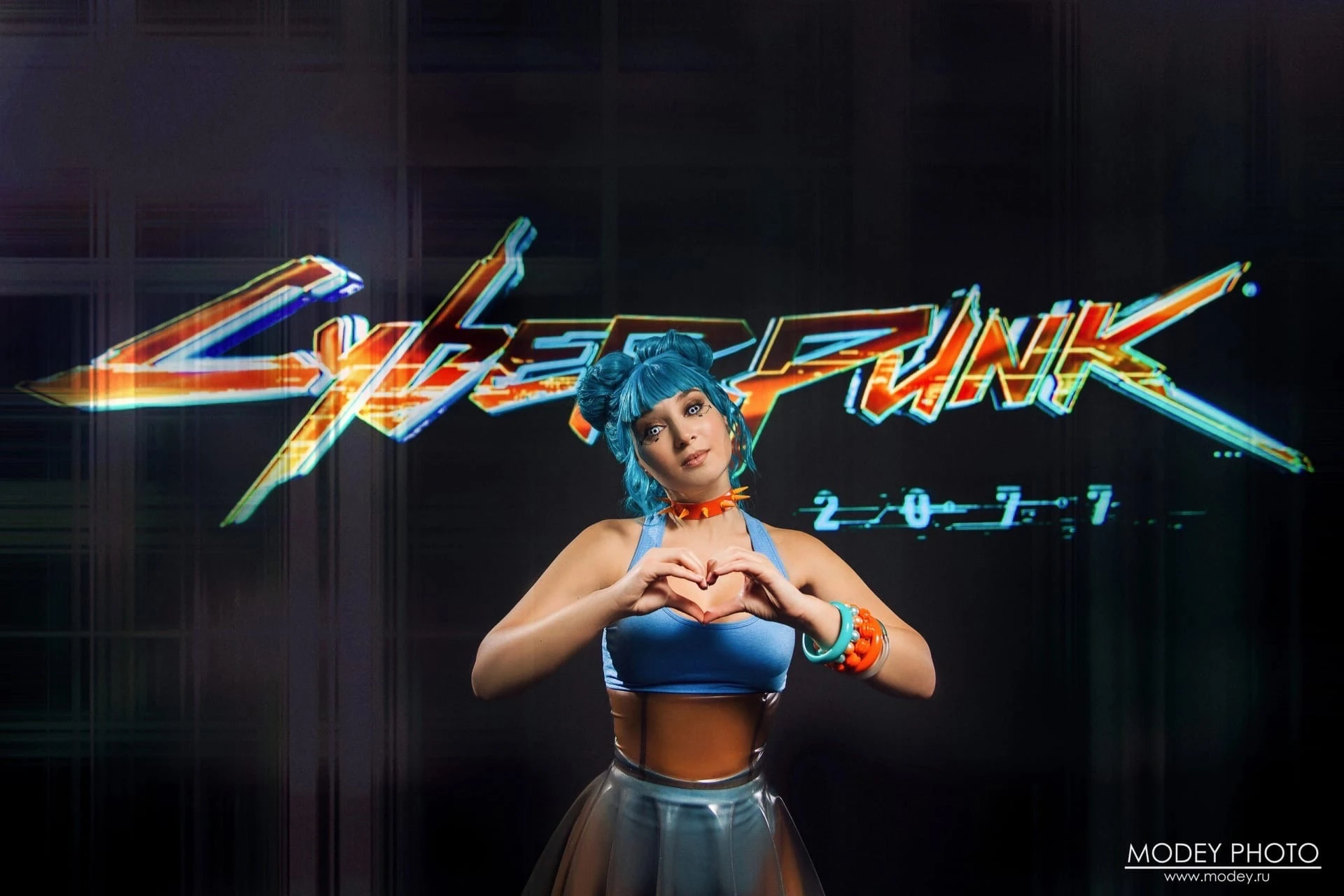 Косплей на Blue Moon из Cyberpunk 2077