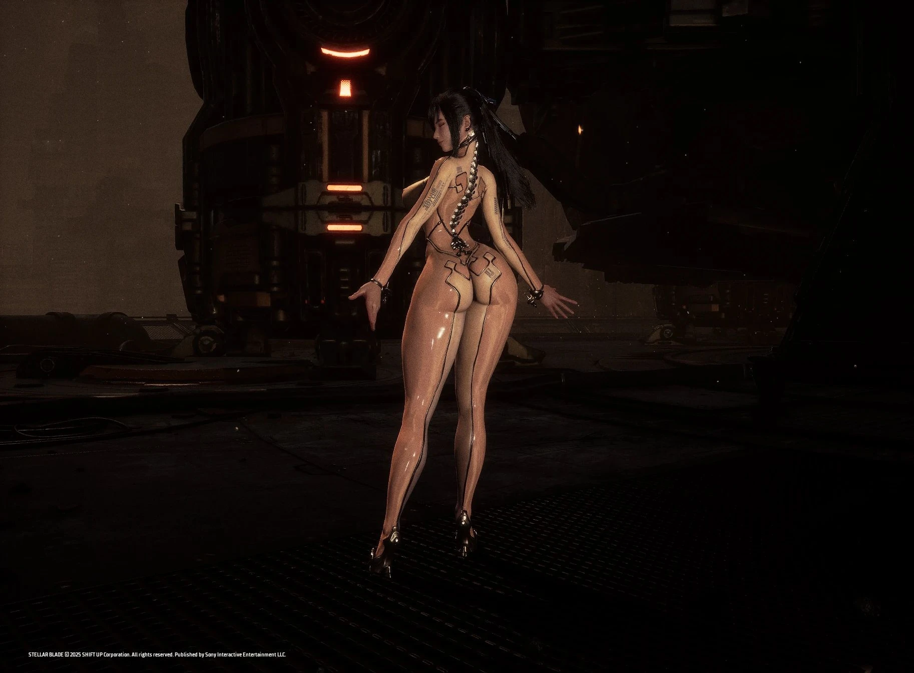 Stellar Blade "Модифицированный Обтягивающий костюм"