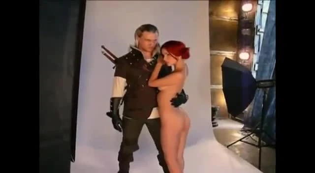 Ведьмак 2 "Косплей. + 18. Голая героиня в живую"