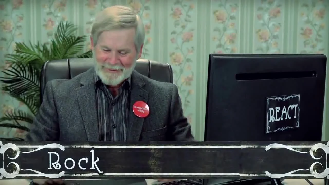 Реакция стариков на Five Nights at Freddys'