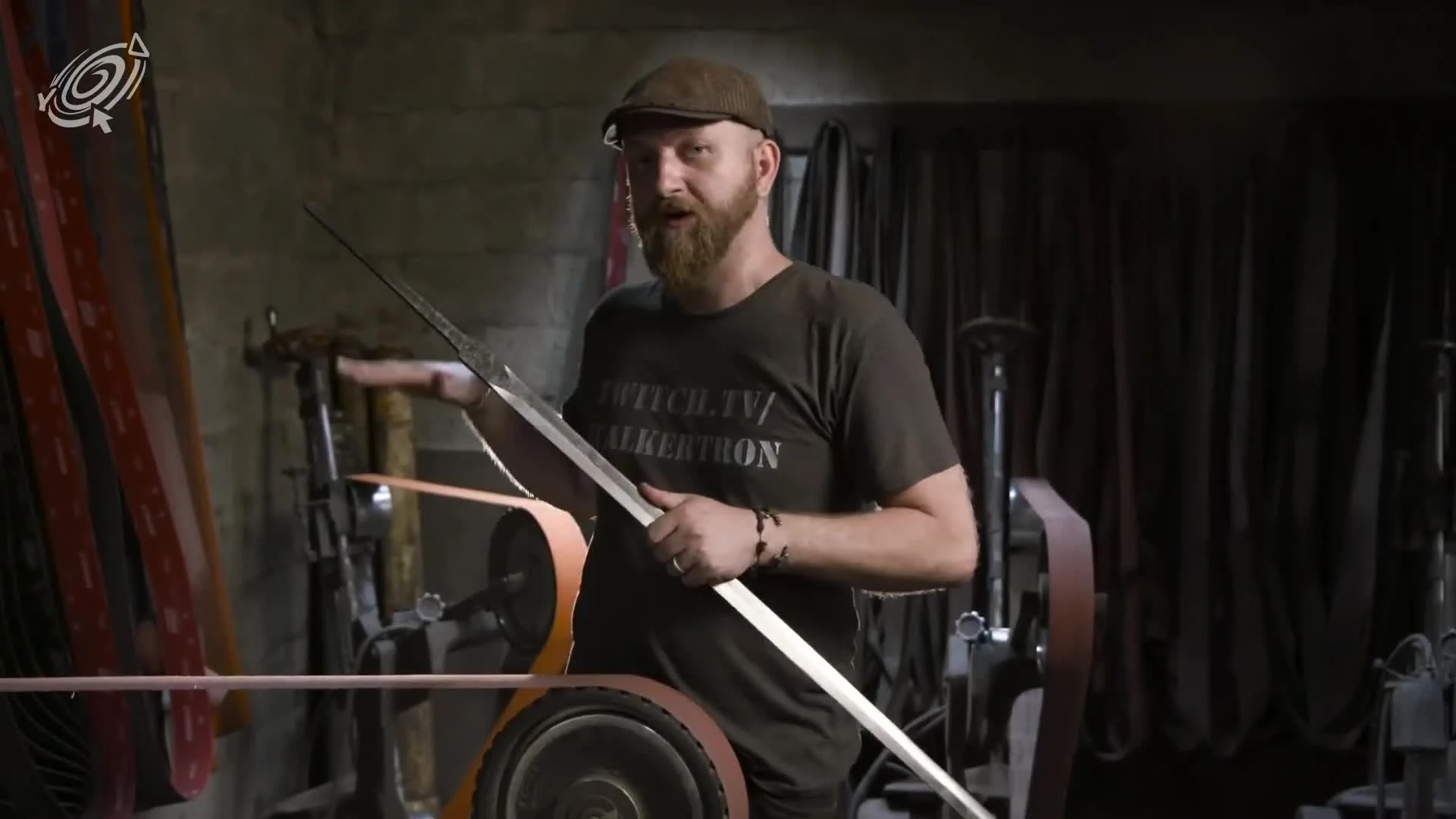 Оружейный Мастер: Фамильный Меч Алукарда из Castlevania - Man At Arms на русском!