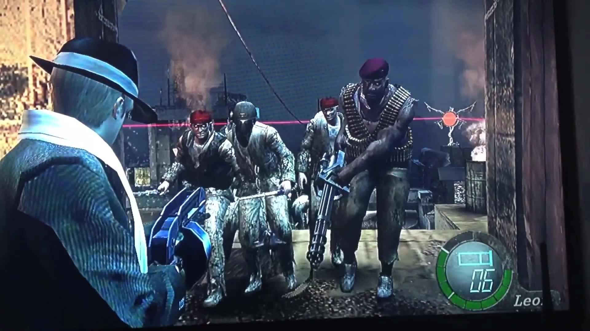 Resident Evil 4 - Секреты и приколы / Невидимые ворота