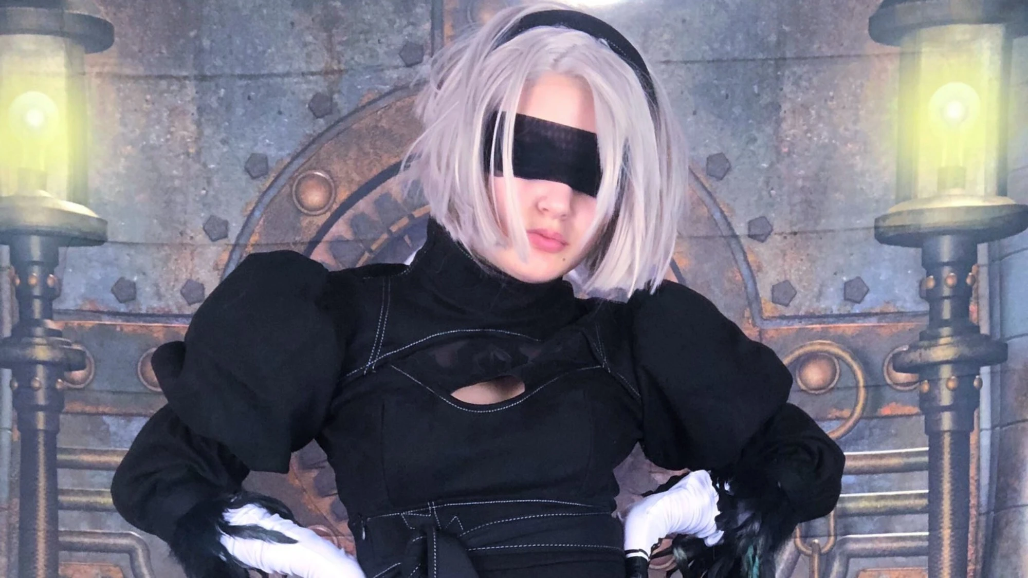 Косплей 2B из Nier: Automata