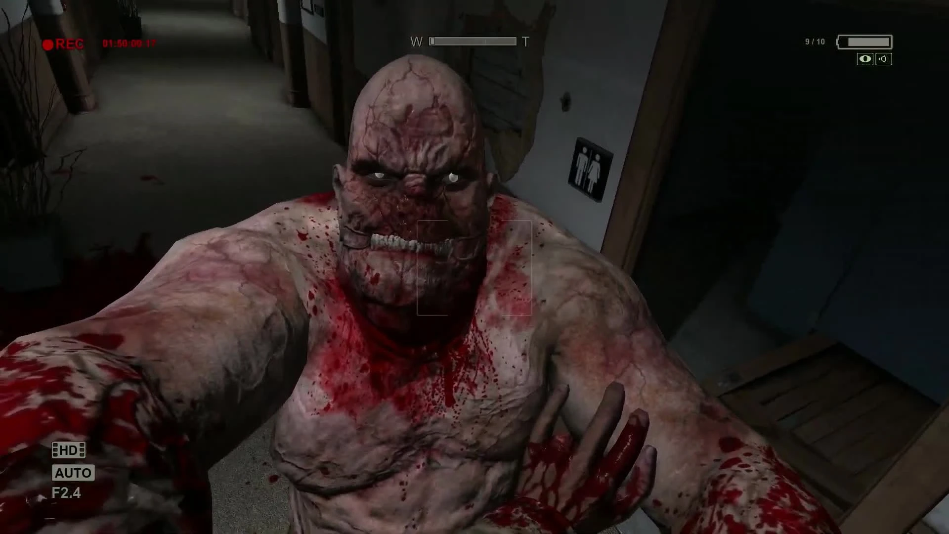 Outlast - приколы Крис Уокер