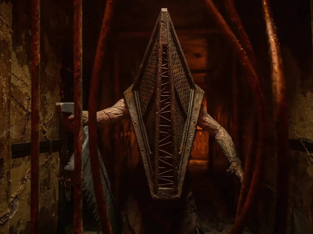 Пирамидоголовый на новом постере "Возвращения в Сайлент Хилл" - премьера фильма 22 января 2026 года