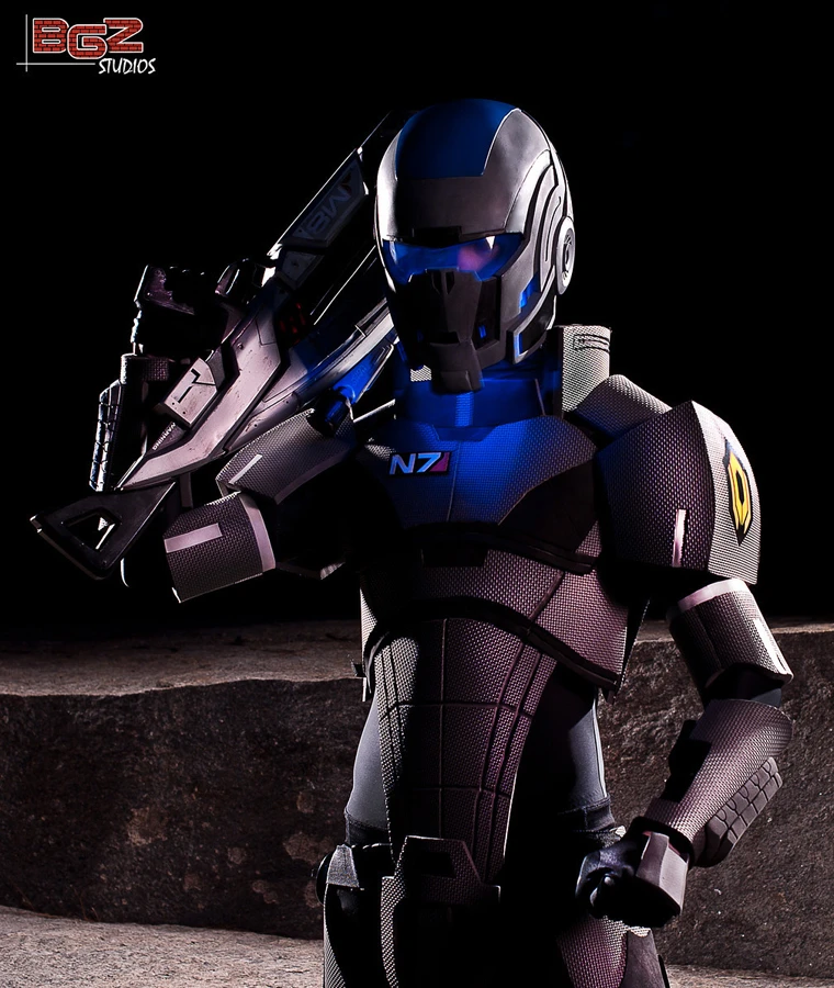 Mass Effect 2 - очередной косплей