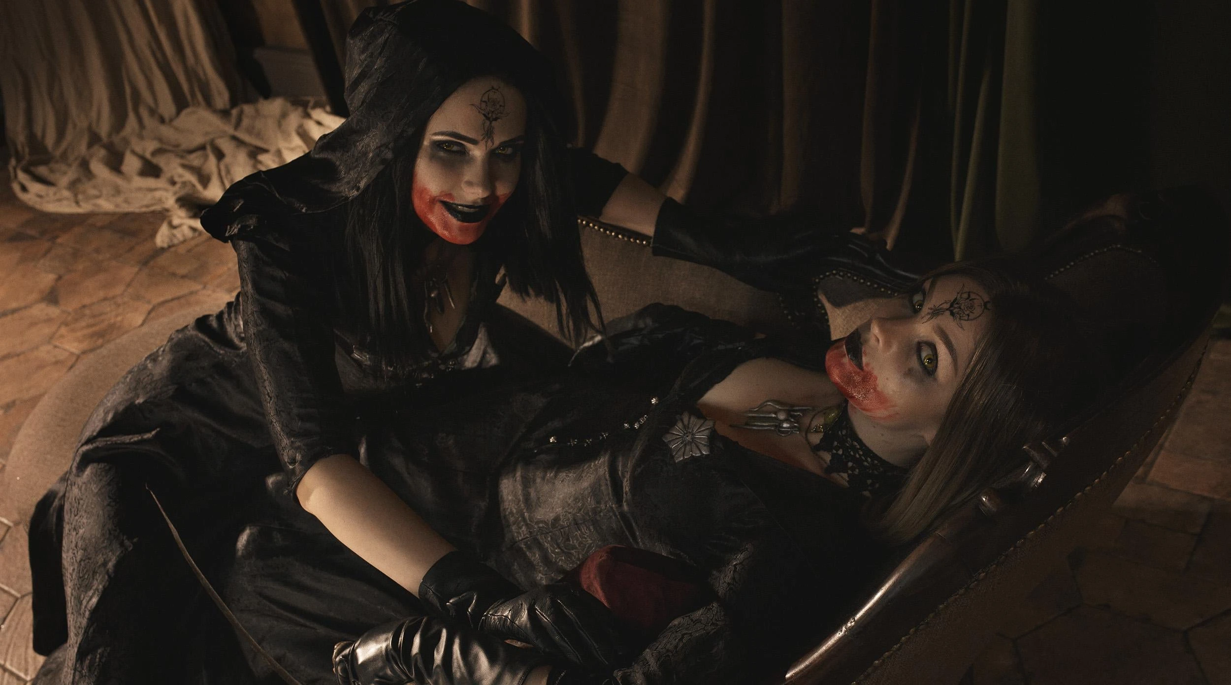 Косплей на дочерей леди Димитреску из Resident Evil: Village