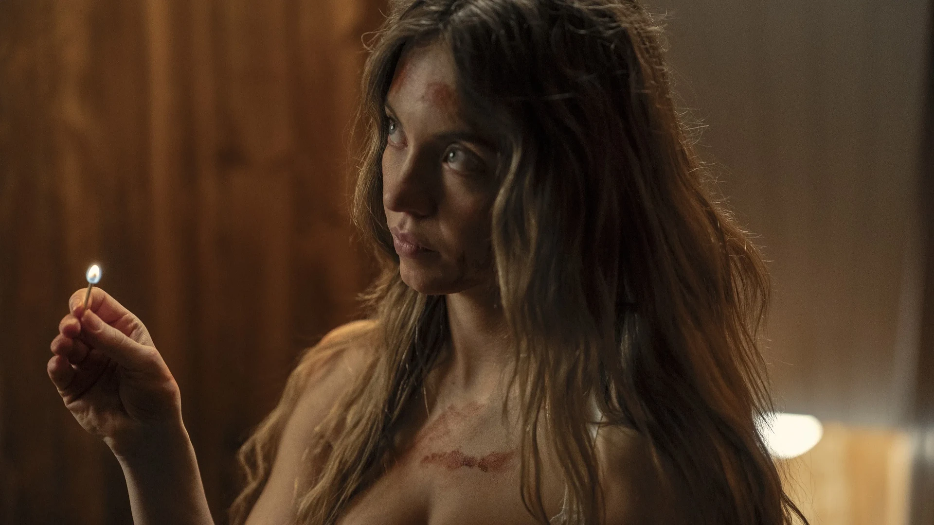 Кассовые сборы эротического триллера "Горничная" с Сидни Суини достигли $46 миллионов после второго уик-энда