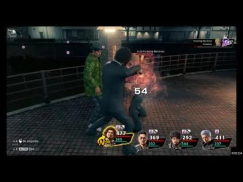 Игра телепортирует тебя к врагу, если застрянешь