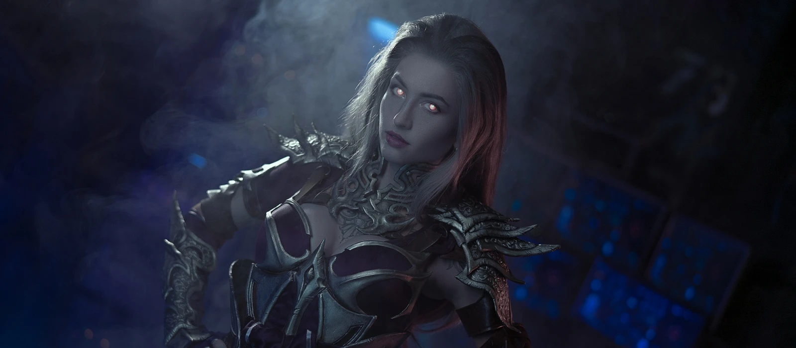 Косплей Синдел из Mortal Kombat 11