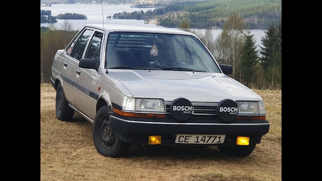 Teardown "Toyota Carina"