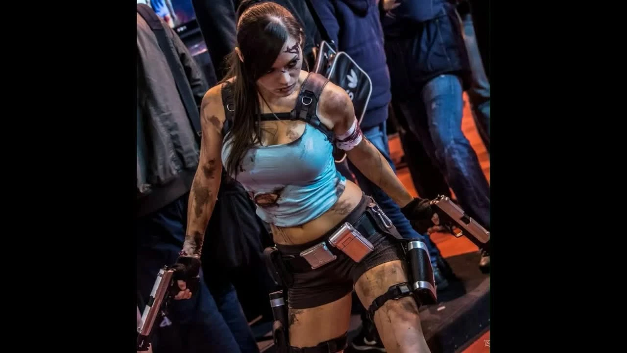 Косплей Lara Croft