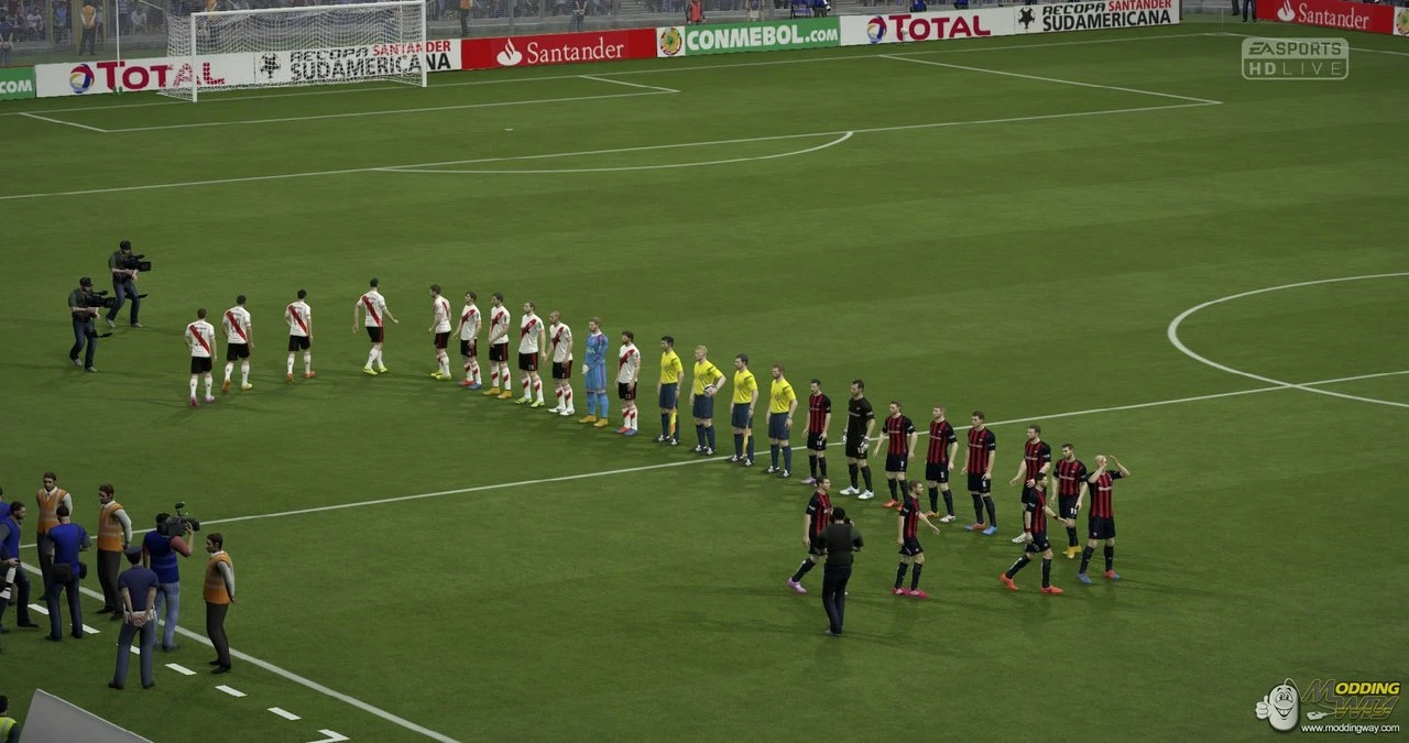 FIFA 15 "Moddingway Mod v. 4.5.1 (All in One)"